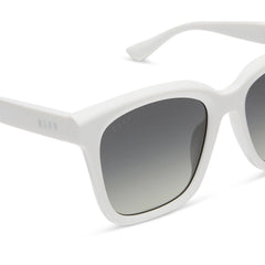 MEREDITH - WHITE CLOUD + GREY GRADIENT + POLARIZED SUNGLASSES